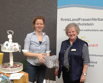 Julia Dircks (OV Bosau) und Petra Landolt (OV Neustadt)